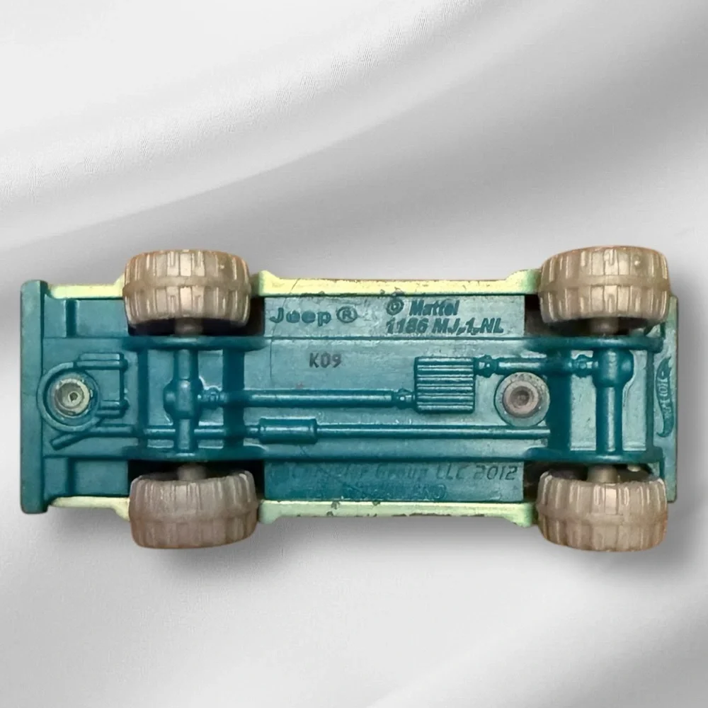 Hot Wheels Mattel Chrysler Jeep 2012 Diecast Off Road‎ Truck